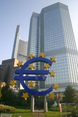 Zinsentwicklung Spitzenreiter Bleiben Auch Nach Ezb Senkung Vorn